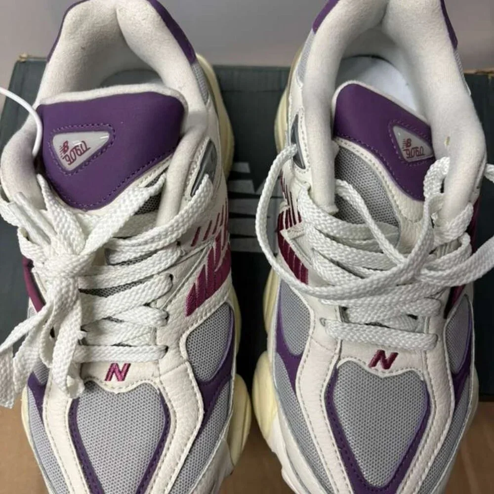 Men/women new balance running shoes size 5 - Picture 3 of 9